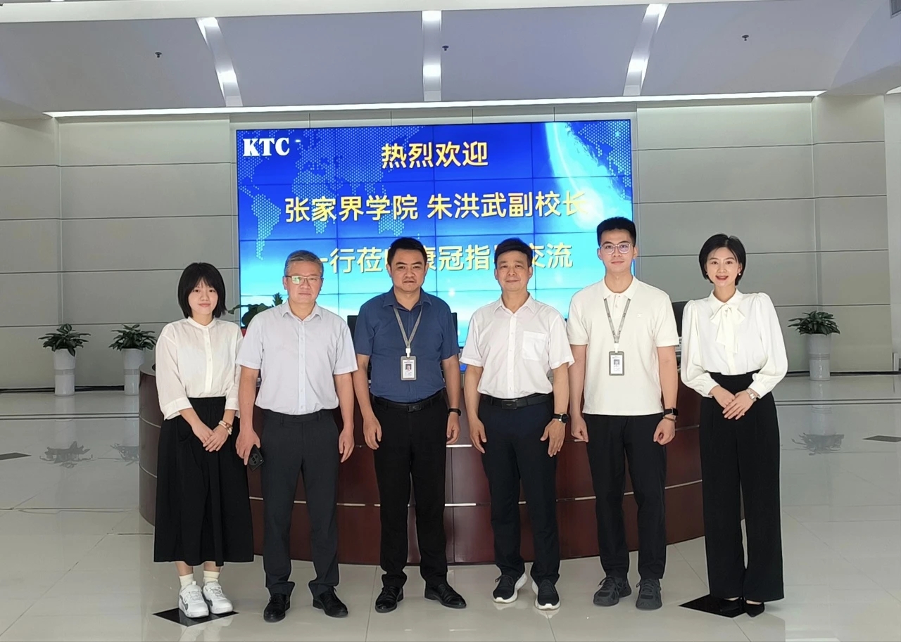 探索AI无限可能